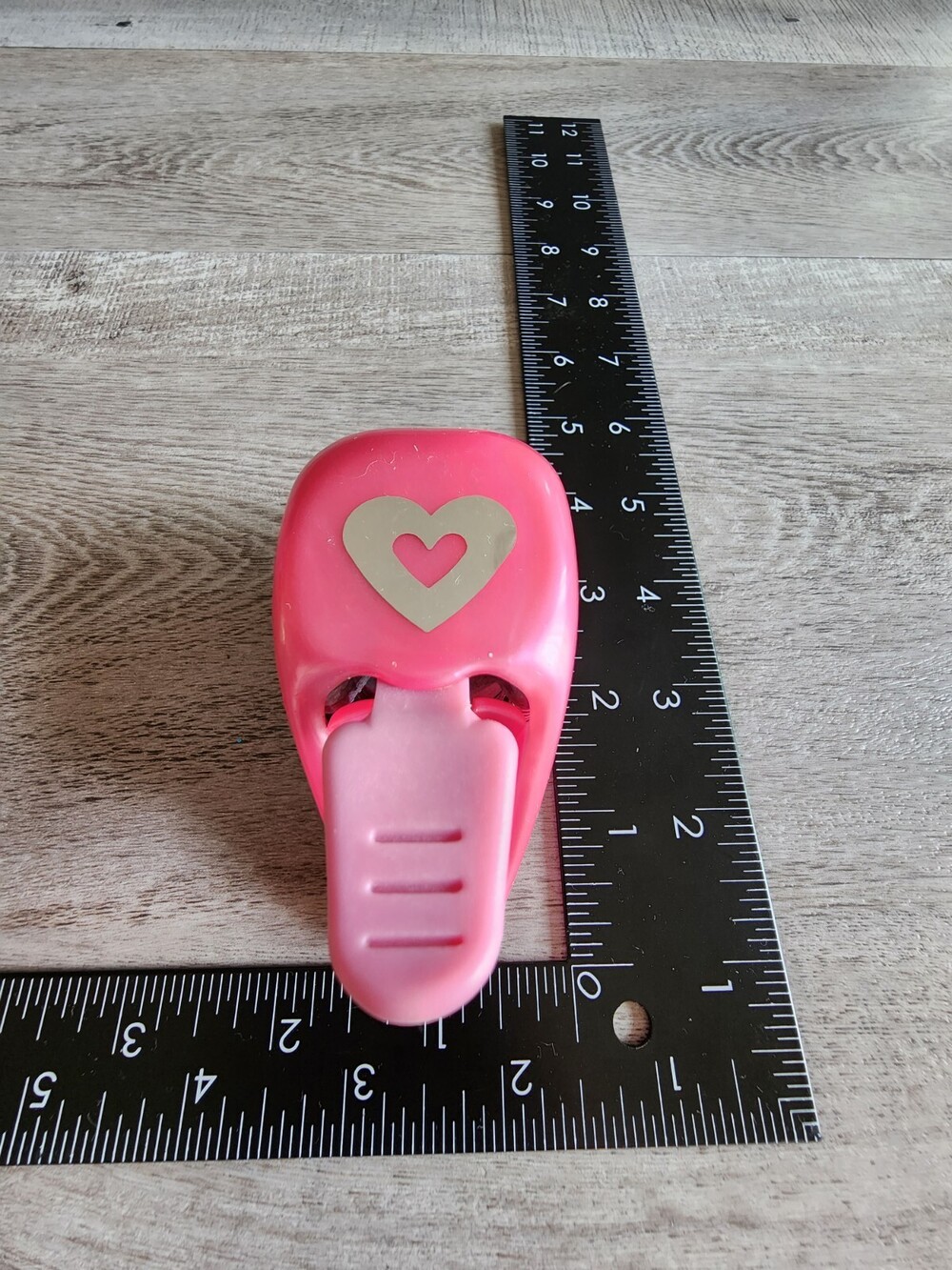 Double Hearts Heart Medium Punch Stamper EK SUCCESS Paper Crafts #42